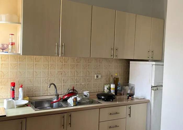 Ernald Konukevi Tiran