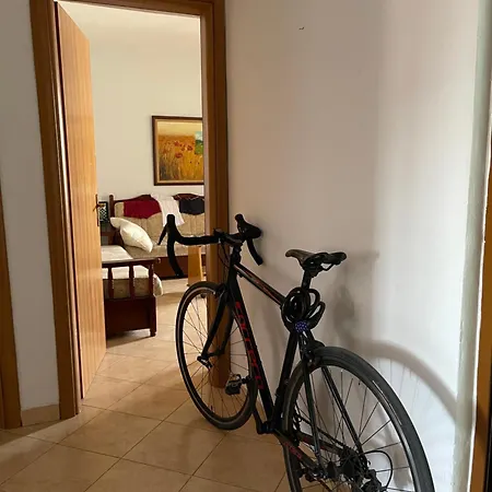 Ernald Pensión Tirana