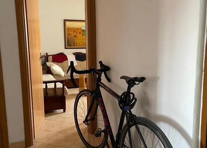 Ernald Pensión Tirana